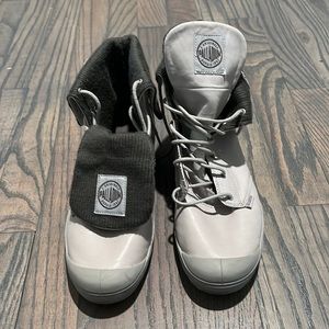 Grey palladium sneakers good condition!